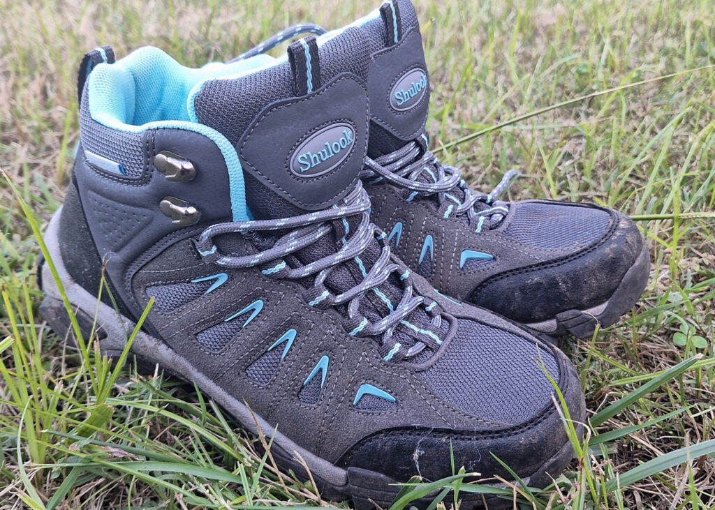 SHULOOK Women’s Hiking Boots Put to the Test