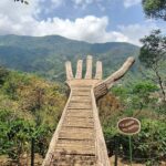 La Mano del Mantra - Mantra Trail at Hacienda La Chimba